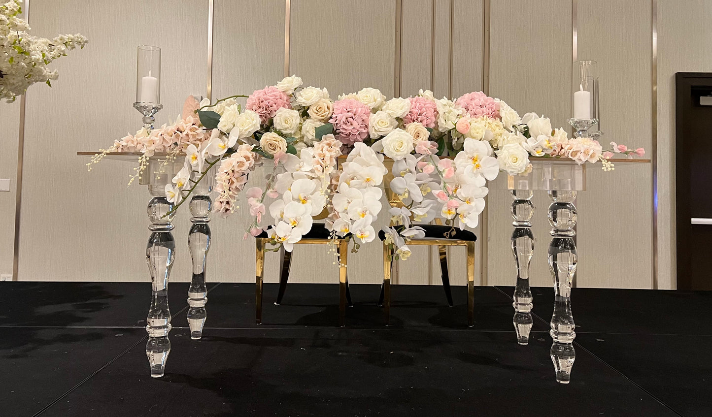 Modern Event Decor with Acrylic Rectangle 6ft Ghost Table