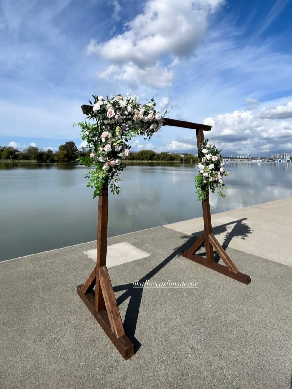 Wooden Square Arch | Elegant Event Backdrop