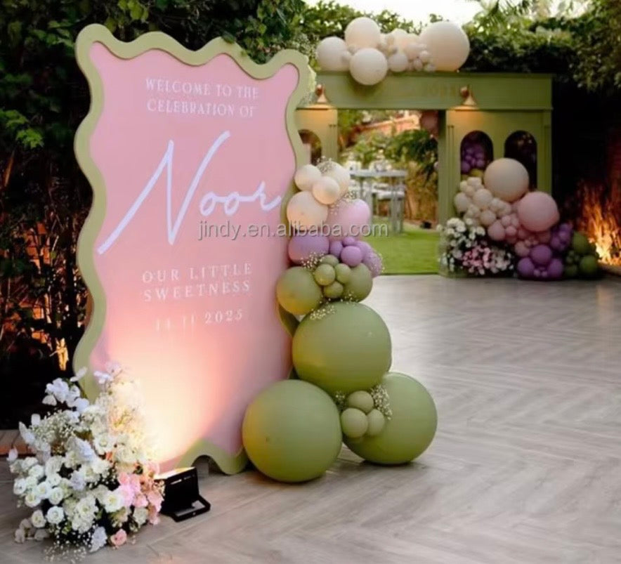 Wavy Frame Sign Backdrop