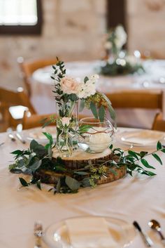 Wood Round Centrepiece