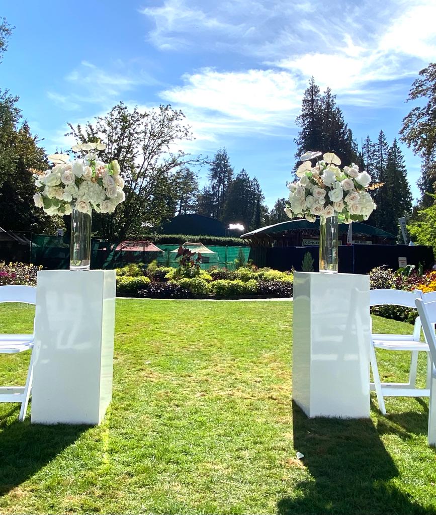 White Metal Square Stands