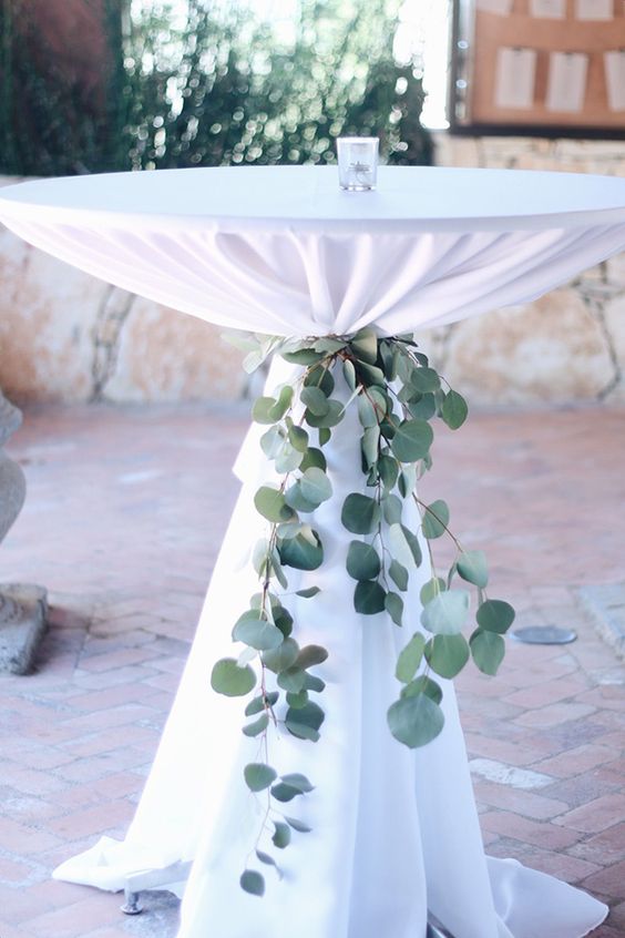 Tall Cocktail Table Linen with Tie