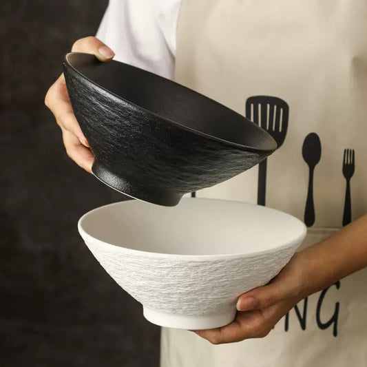Black Ribbed Bowl 7”